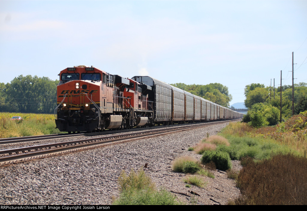 BNSF 5881 West